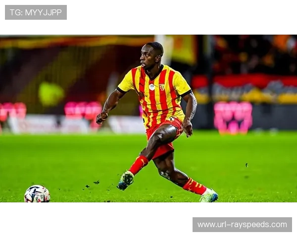 欧塞尔0-1不敌朗斯，积分榜榜首易主